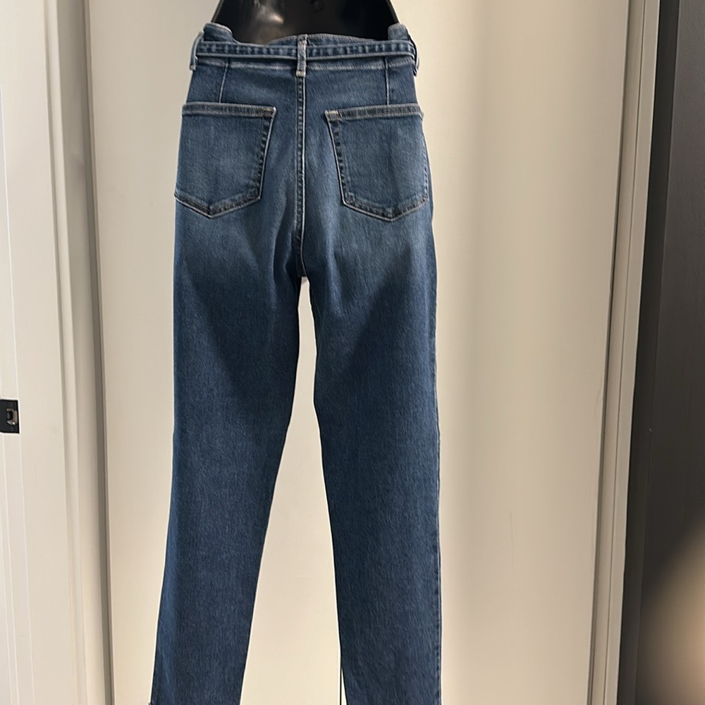 Woman’s HOLLISTER Jeans - Picture 3 of 5
